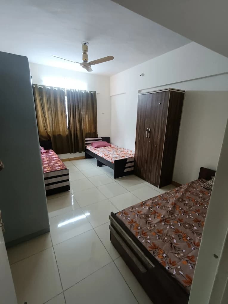 SSR PG GENTS AND LADIES